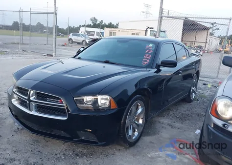 2013 Dodge Charger Se from USA, damaged, VIN 2C3CDXBG7DH656075